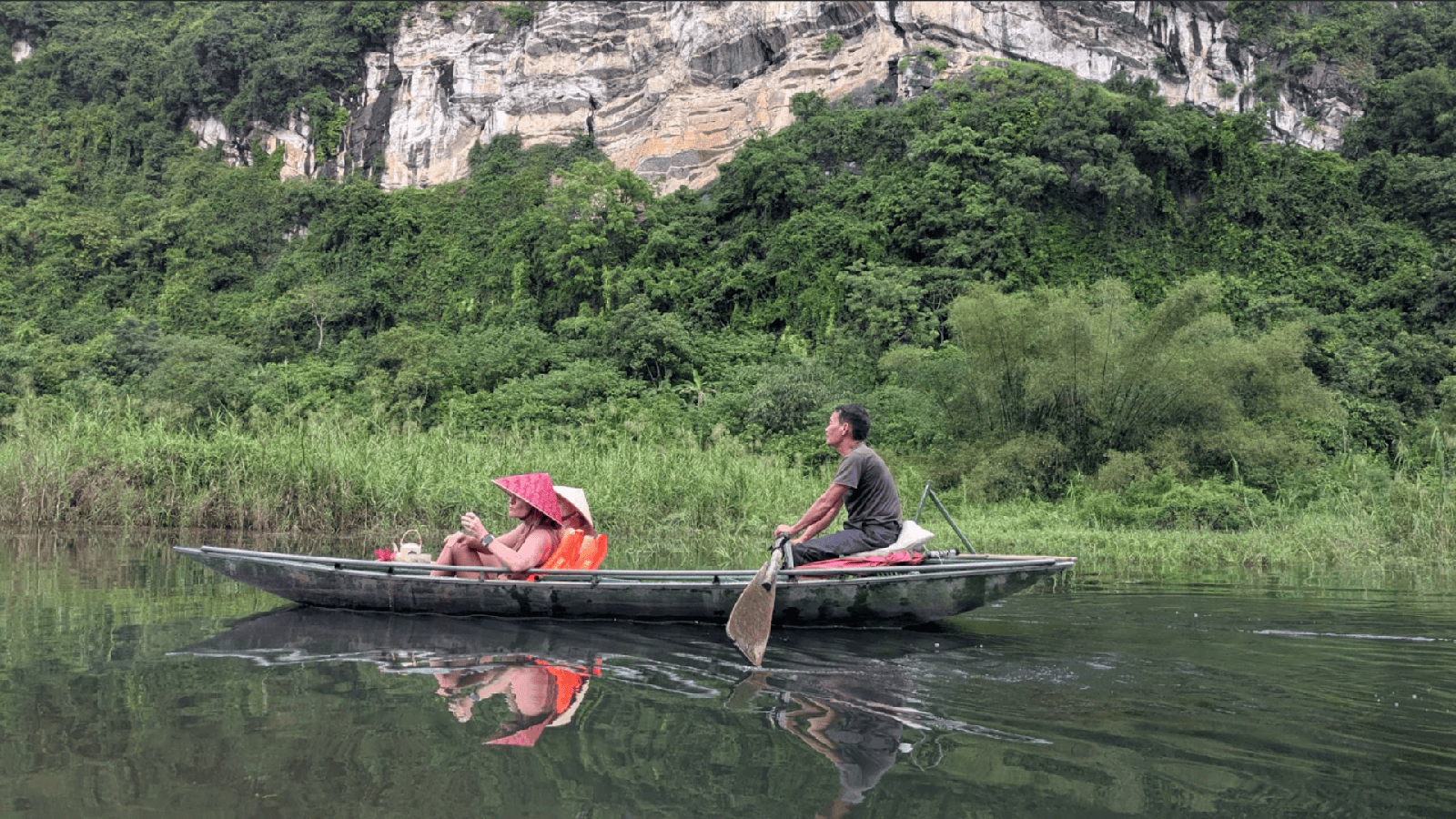 Tam Coc Cycling & Rowing Journey (3)